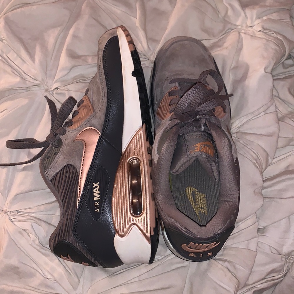 Women’s Air Max 90 LX